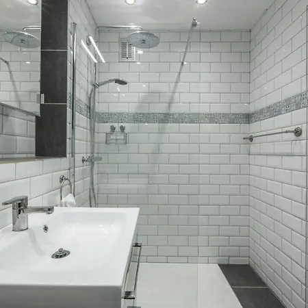 Apartment Le Pied Du Brevent - Walk To Lift, Getaway *