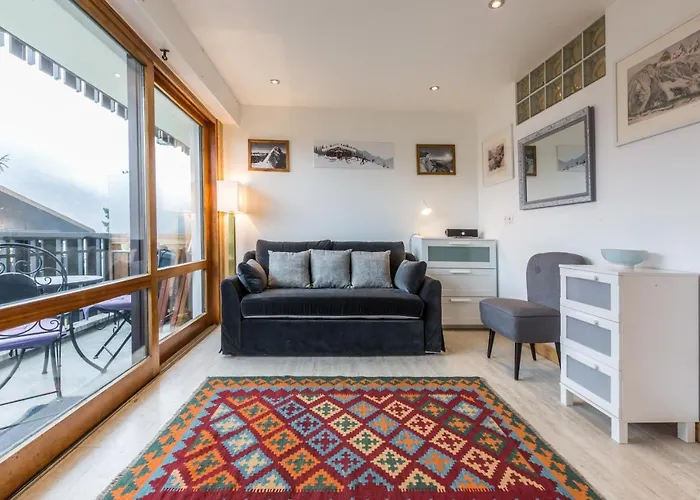 Le Pied Du Brevent - Walk To Lift, Getaway Apartment Chamonix